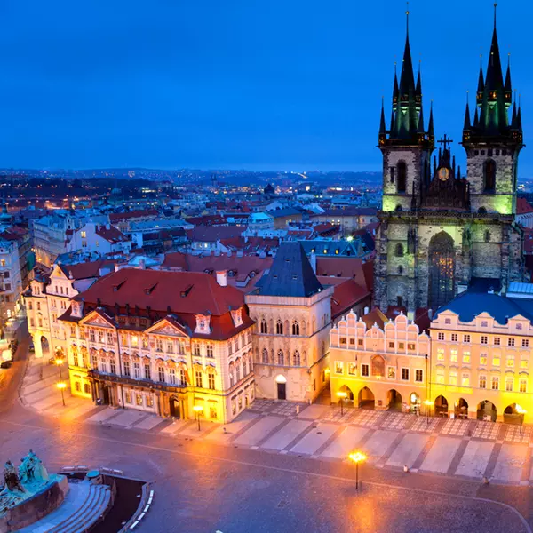 ✈ Praga: Volo diretto A/R + 2 notti in hotel 4 stelle da aprile a settembre - immagine 3