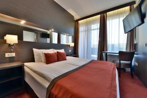✈ Budapest: volo diretto più hotel 4 stelle da maggio a ottobre prezzo a persona - immagine 3