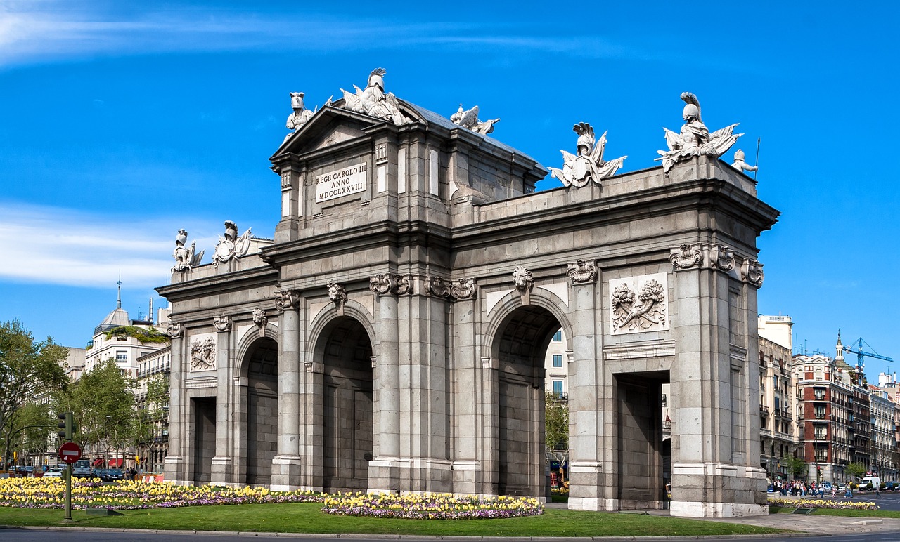 ✈ Madrid volo diretto più hotel 4 stelle da Novembre a Febbraio - Prezzo a persona - immagine 7