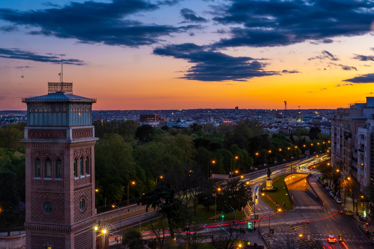 ✈ Madrid volo diretto più hotel 4 stelle da Novembre a Febbraio - Prezzo a persona - immagine 8